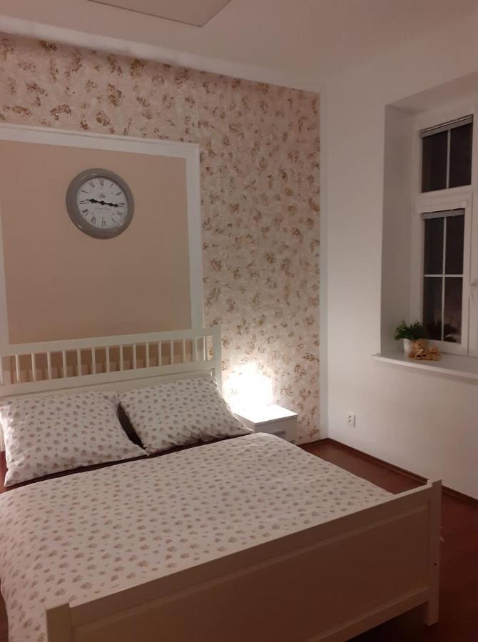 Ubytovani Na Spravnem Miste Znojmo Exterior photo